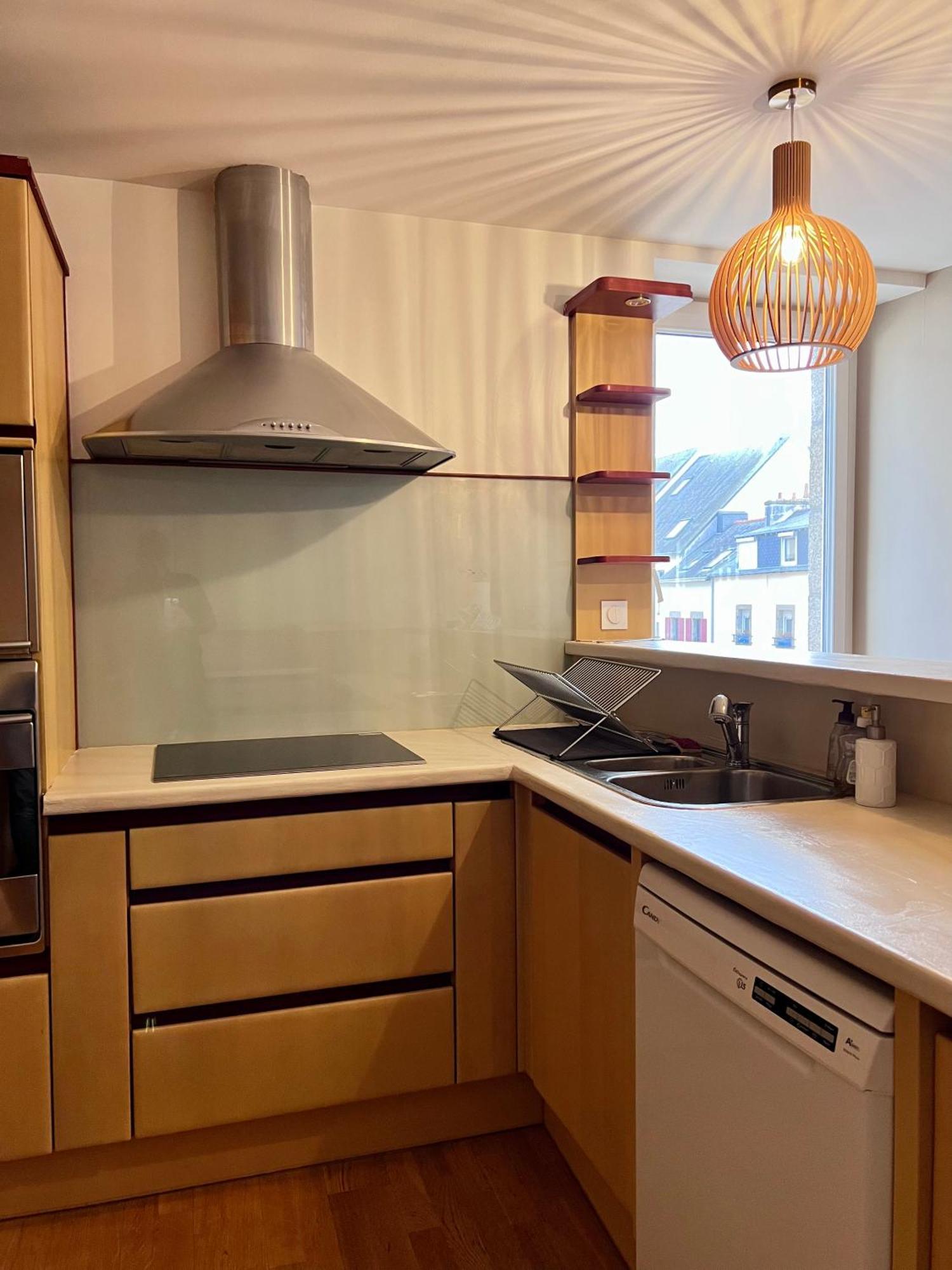 Grand Appartement Ultra Moderne Plein Centre, Plage A Pieds, Avec Parking كونكارنو المظهر الخارجي الصورة
