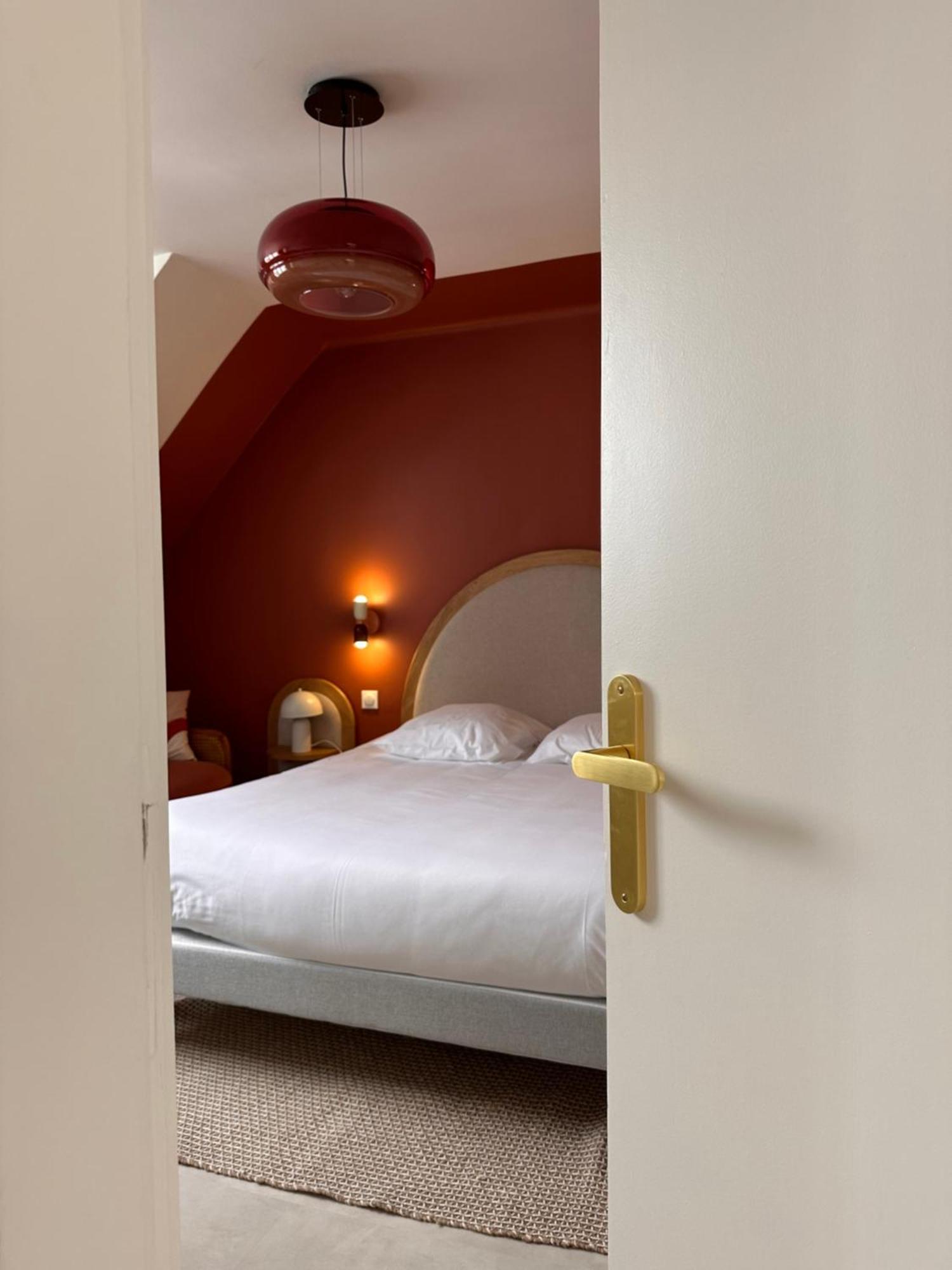 Grand Appartement Ultra Moderne Plein Centre, Plage A Pieds, Avec Parking كونكارنو الغرفة الصورة