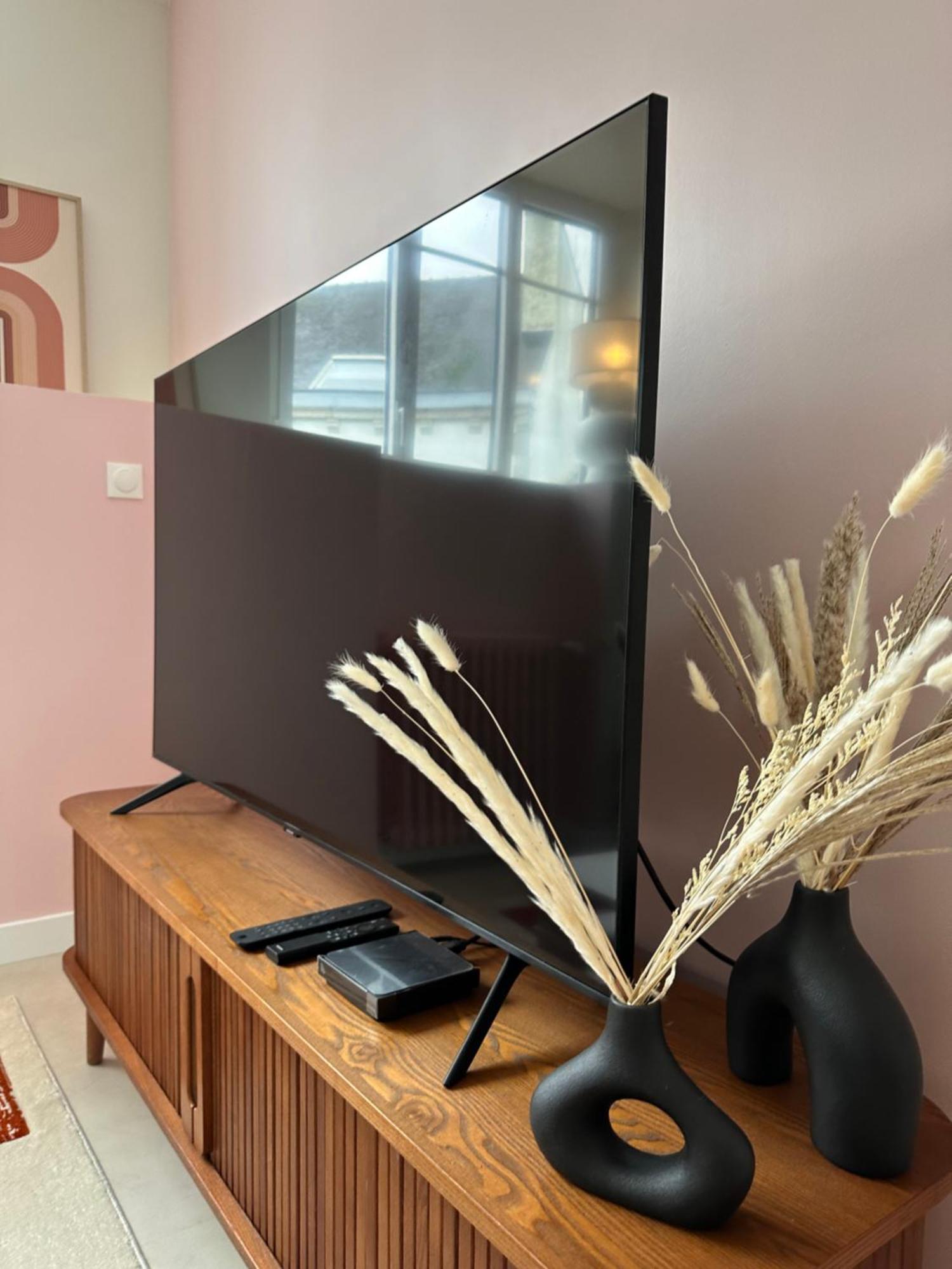Grand Appartement Ultra Moderne Plein Centre, Plage A Pieds, Avec Parking كونكارنو الغرفة الصورة
